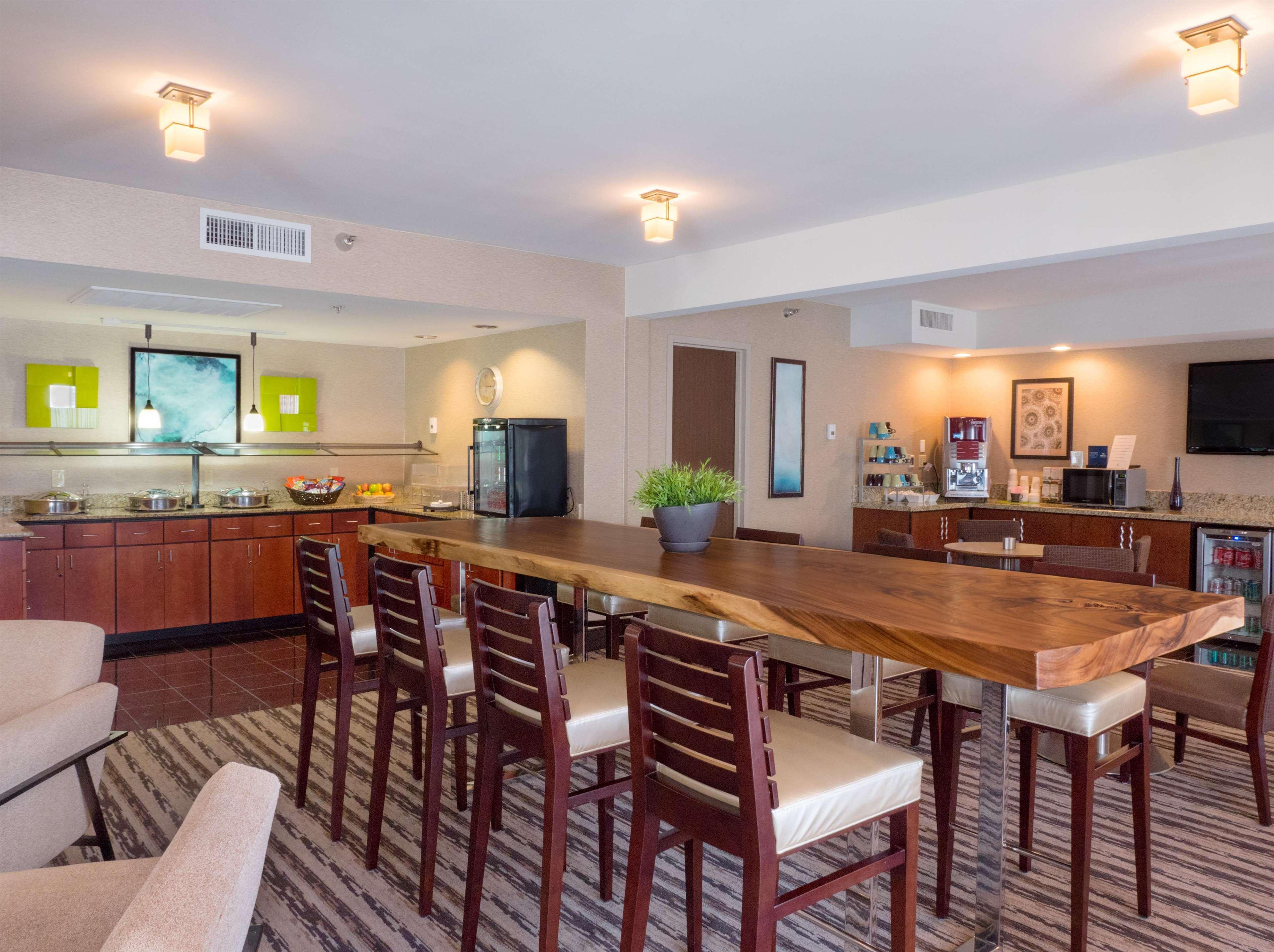 Hilton Phoenix Airport Eksteriør bilde