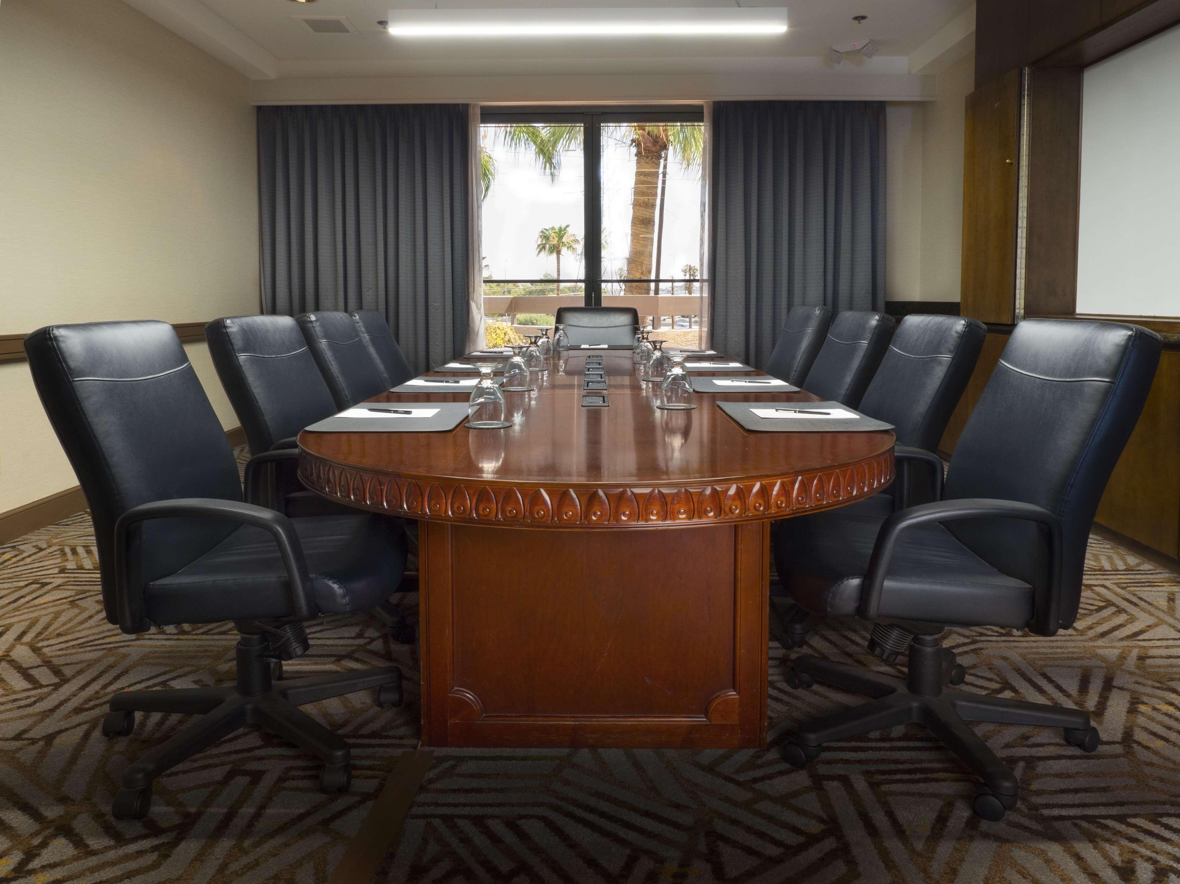 Hilton Phoenix Airport Eksteriør bilde