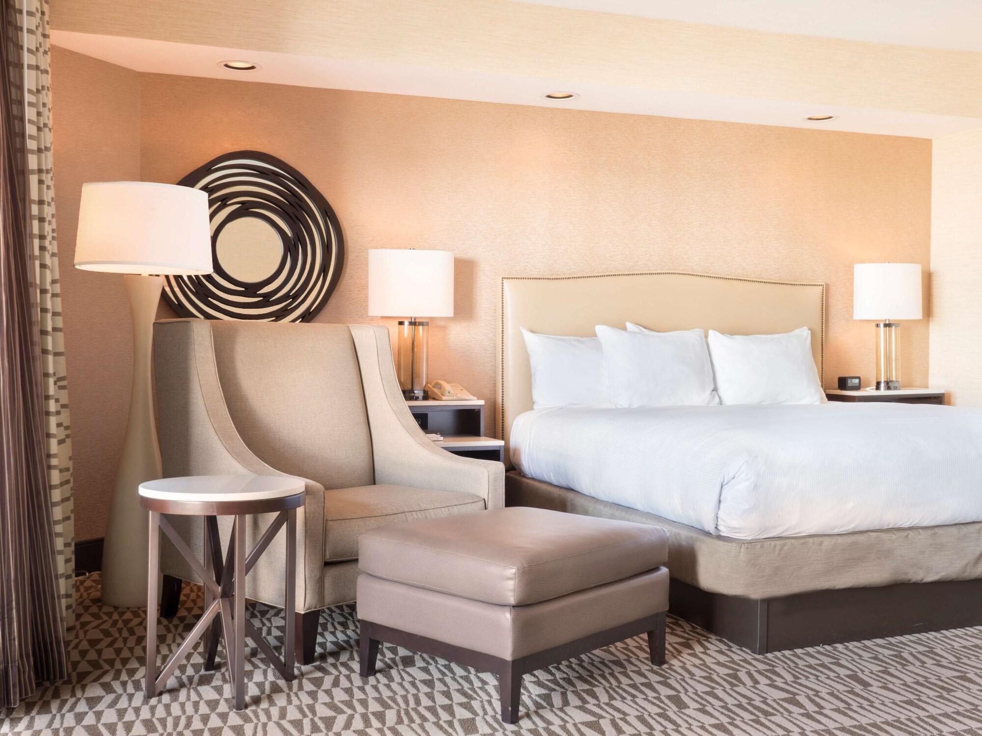 Hilton Phoenix Airport Eksteriør bilde