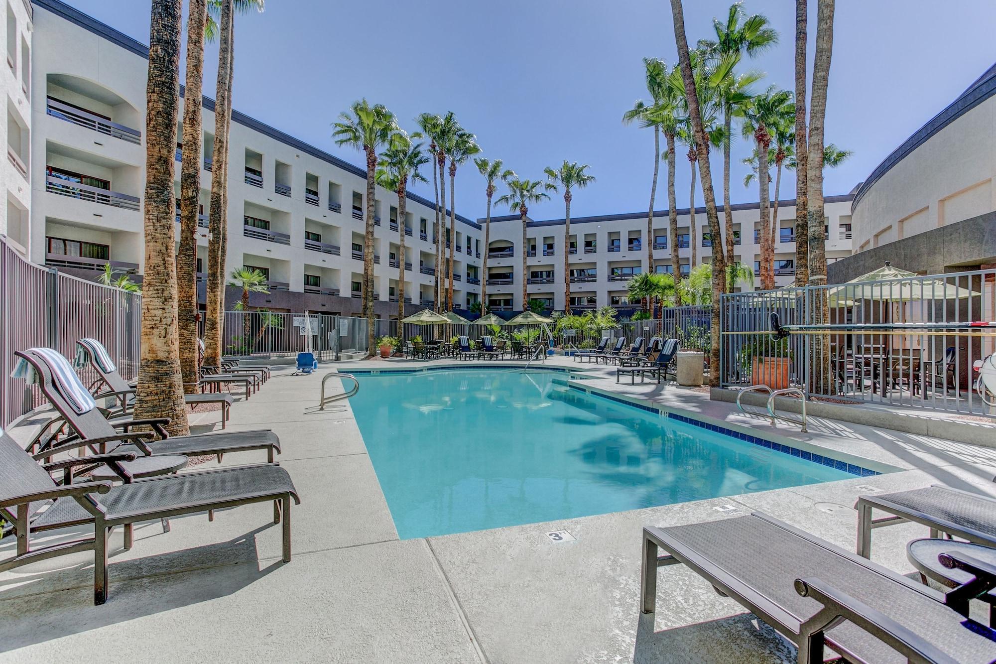 Hilton Phoenix Airport Eksteriør bilde