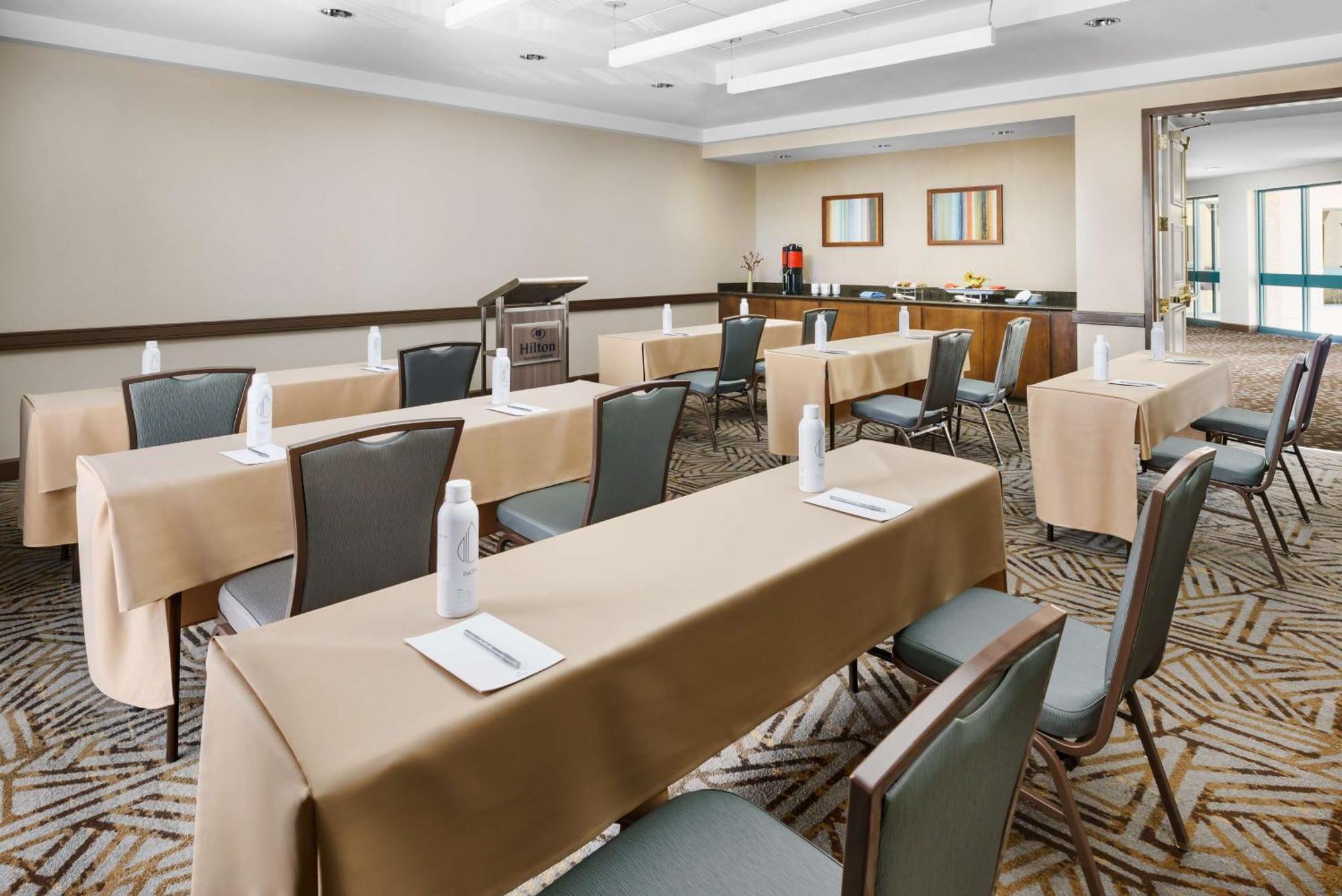 Hilton Phoenix Airport Eksteriør bilde