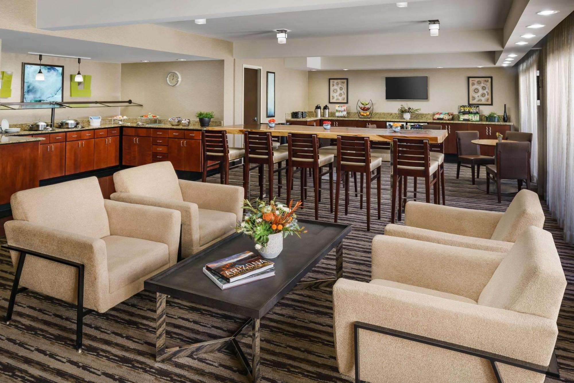 Hilton Phoenix Airport Eksteriør bilde