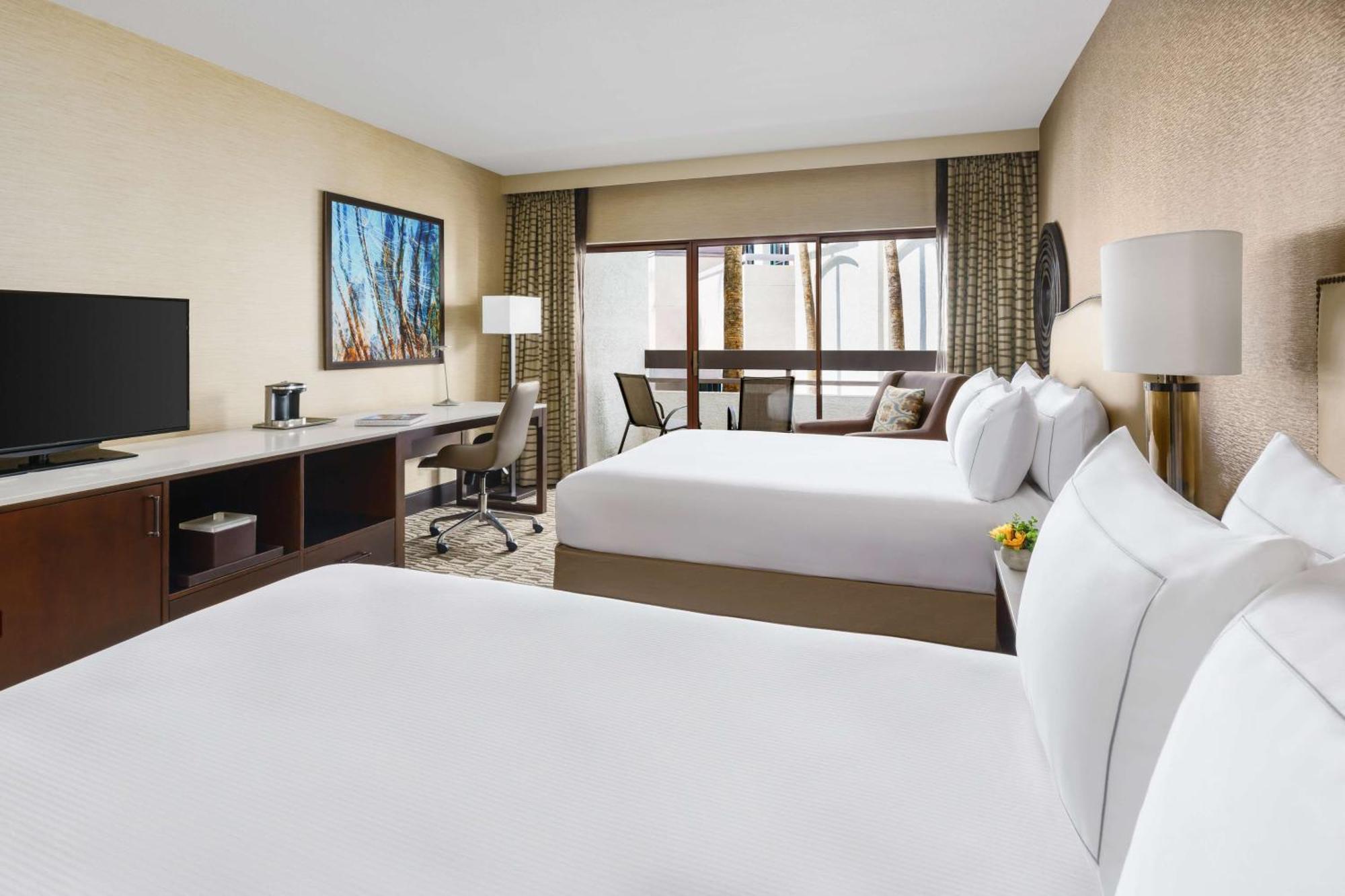 Hilton Phoenix Airport Eksteriør bilde