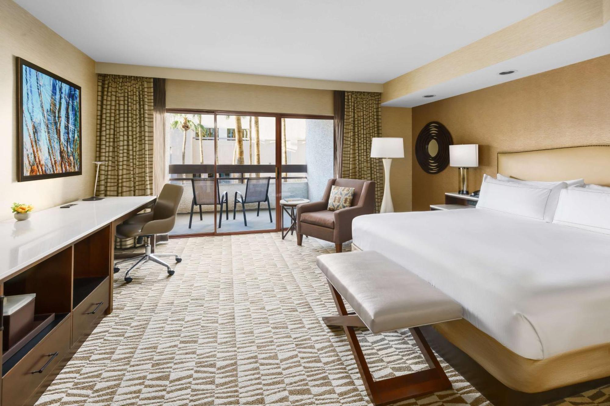 Hilton Phoenix Airport Eksteriør bilde