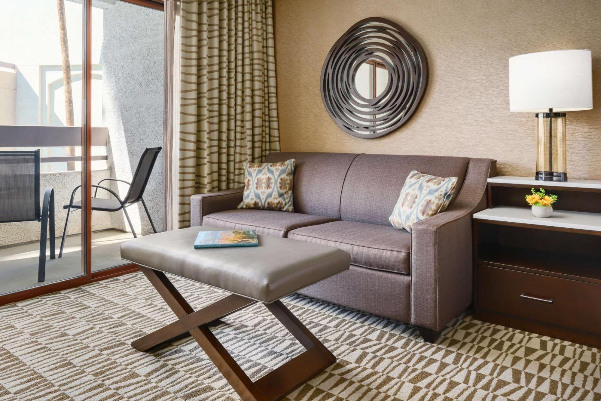 Hilton Phoenix Airport Eksteriør bilde