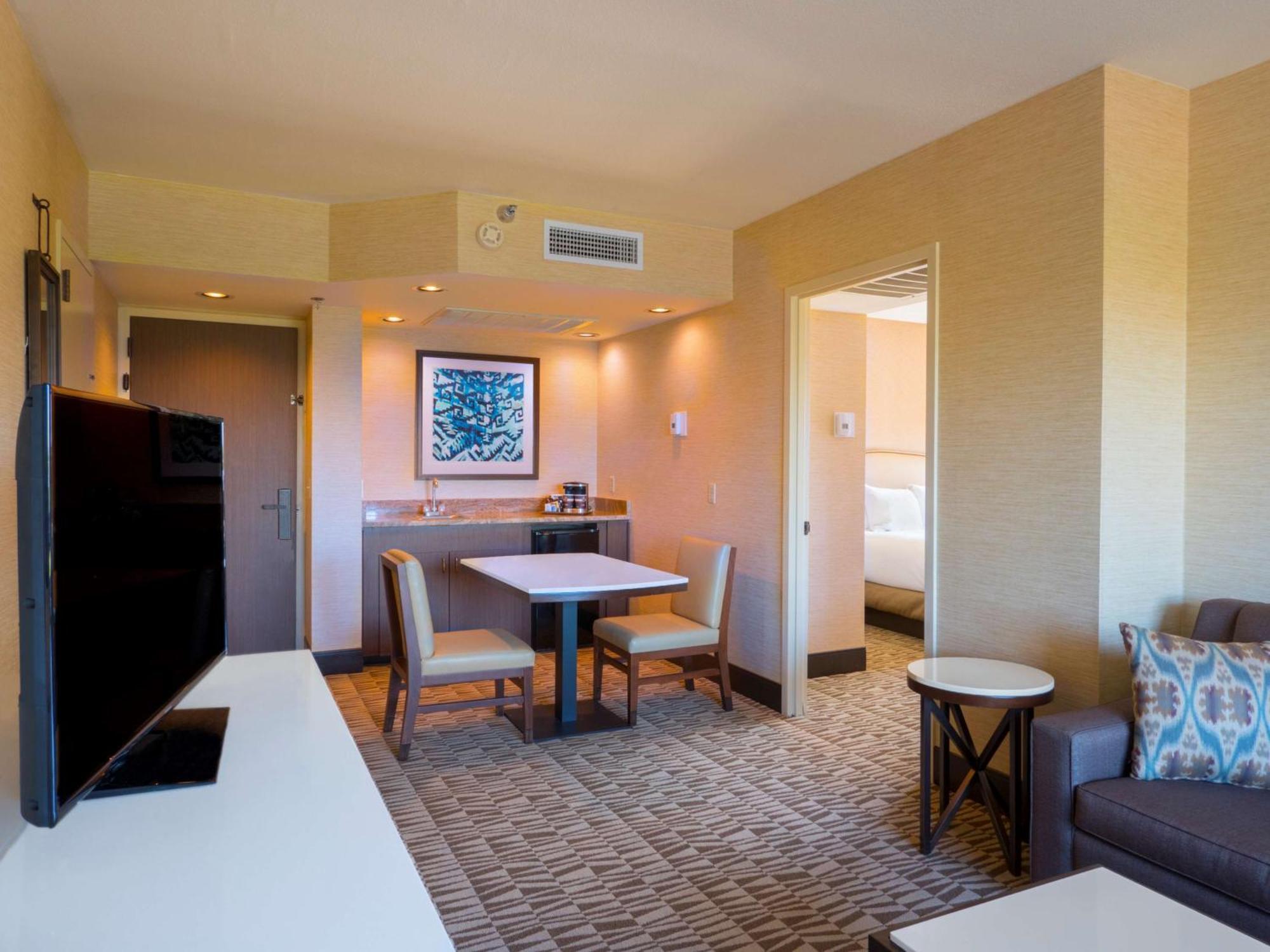 Hilton Phoenix Airport Eksteriør bilde