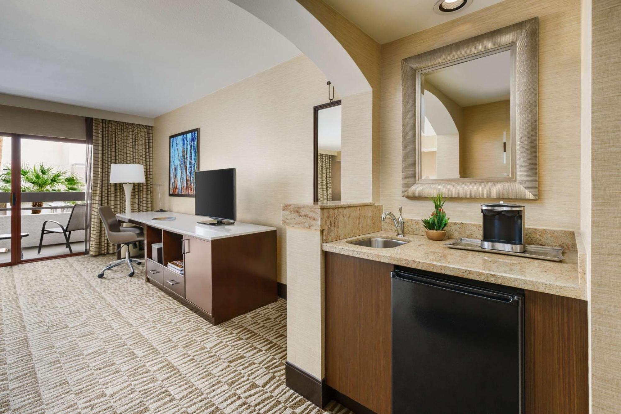 Hilton Phoenix Airport Eksteriør bilde